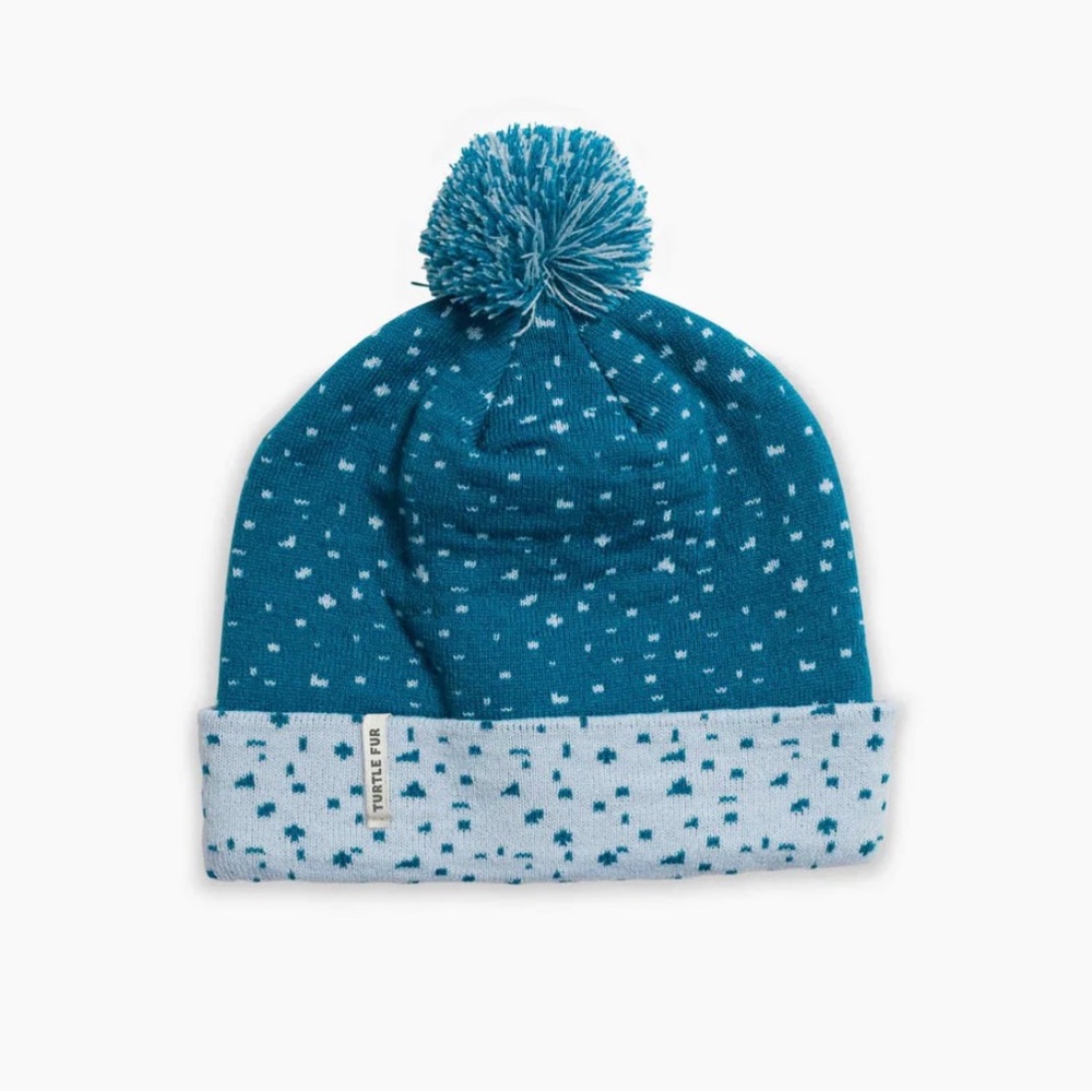 Turtle Fur Youth Teal and White Beanie!NWT!